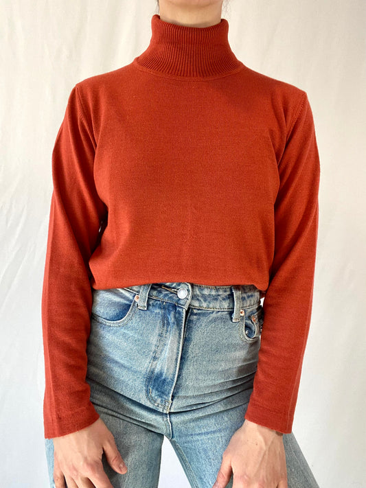 Vintage Natural Blend Coral Turtleneck